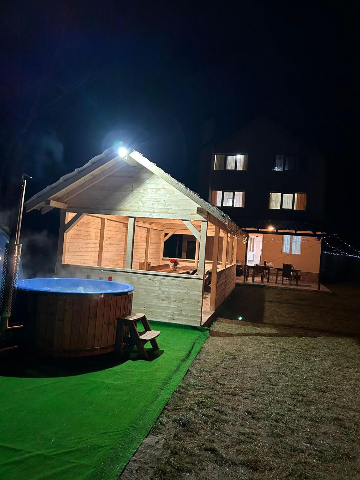 Hotel Popasul Drumetului Transfagarasan Curtea de Argeş Zewnętrze zdjęcie