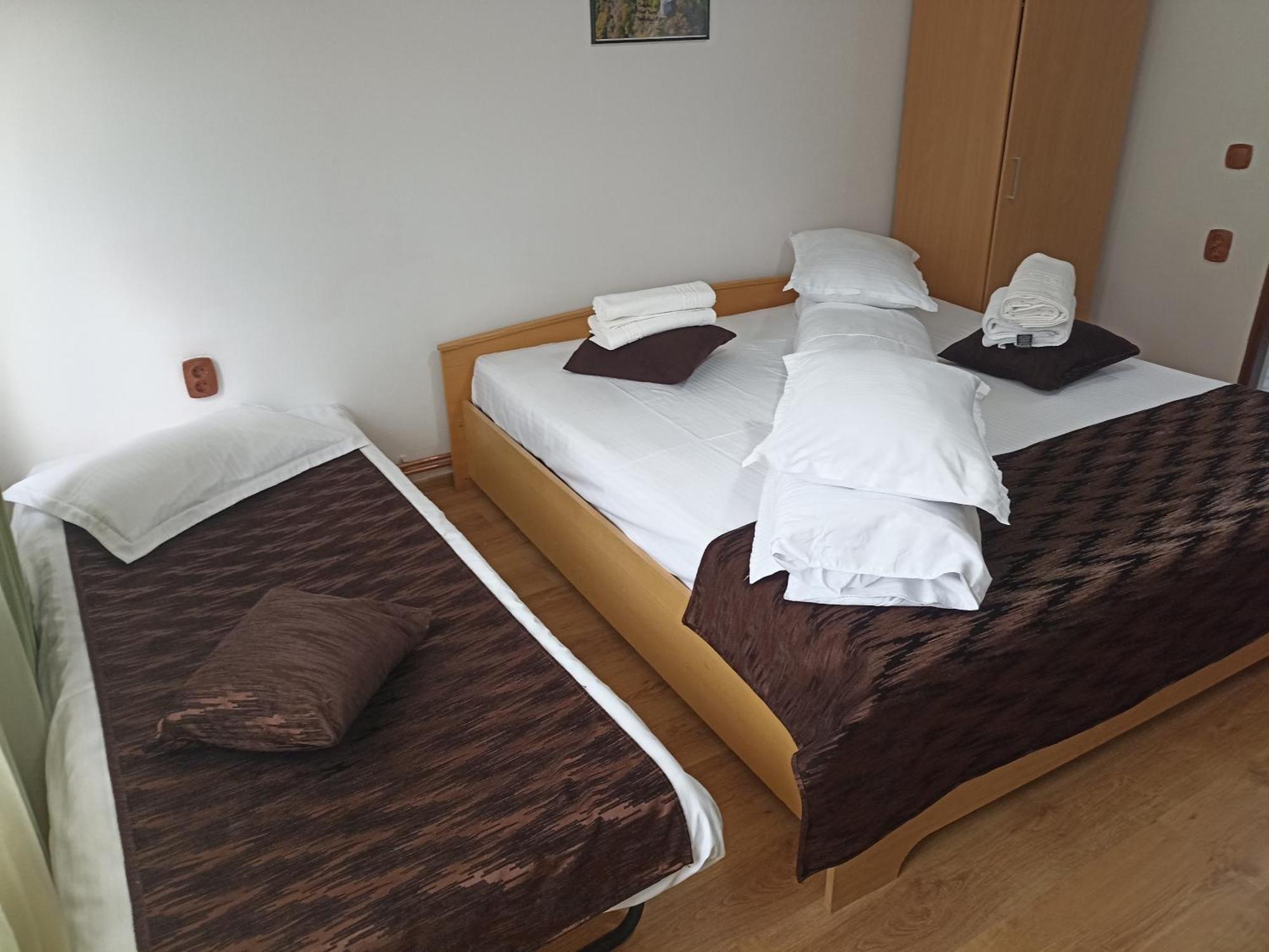 Hotel Popasul Drumetului Transfagarasan Curtea de Argeş Zewnętrze zdjęcie